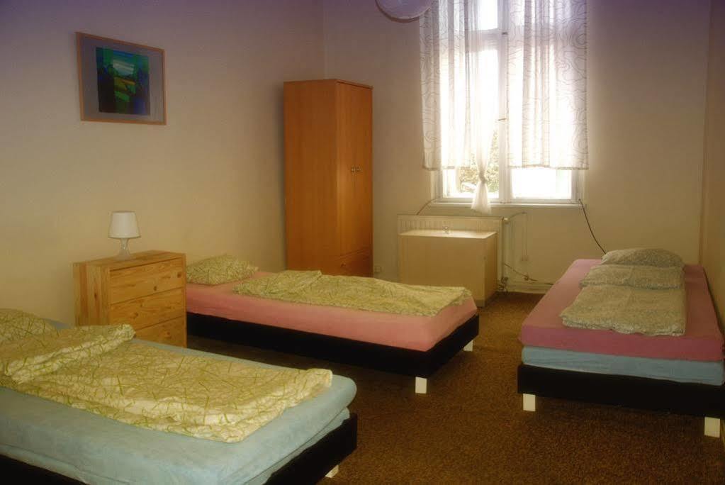 Hostel Krakowskie Klimaty Exteriör bild