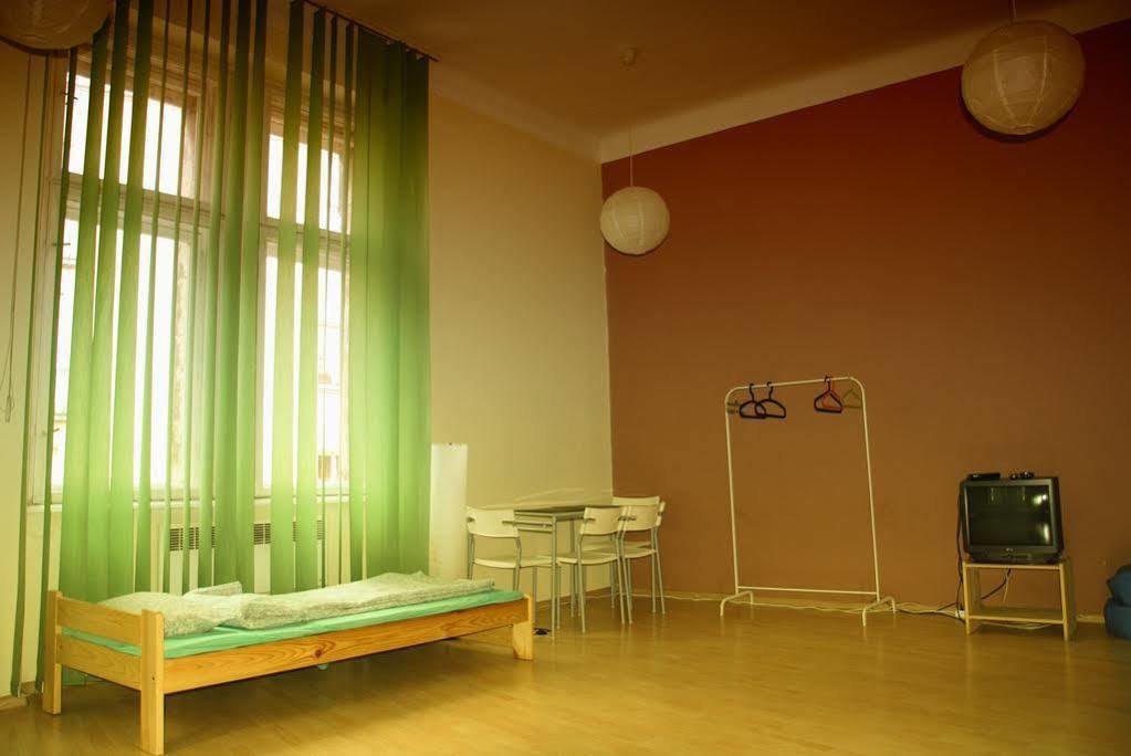 Hostel Krakowskie Klimaty Exteriör bild
