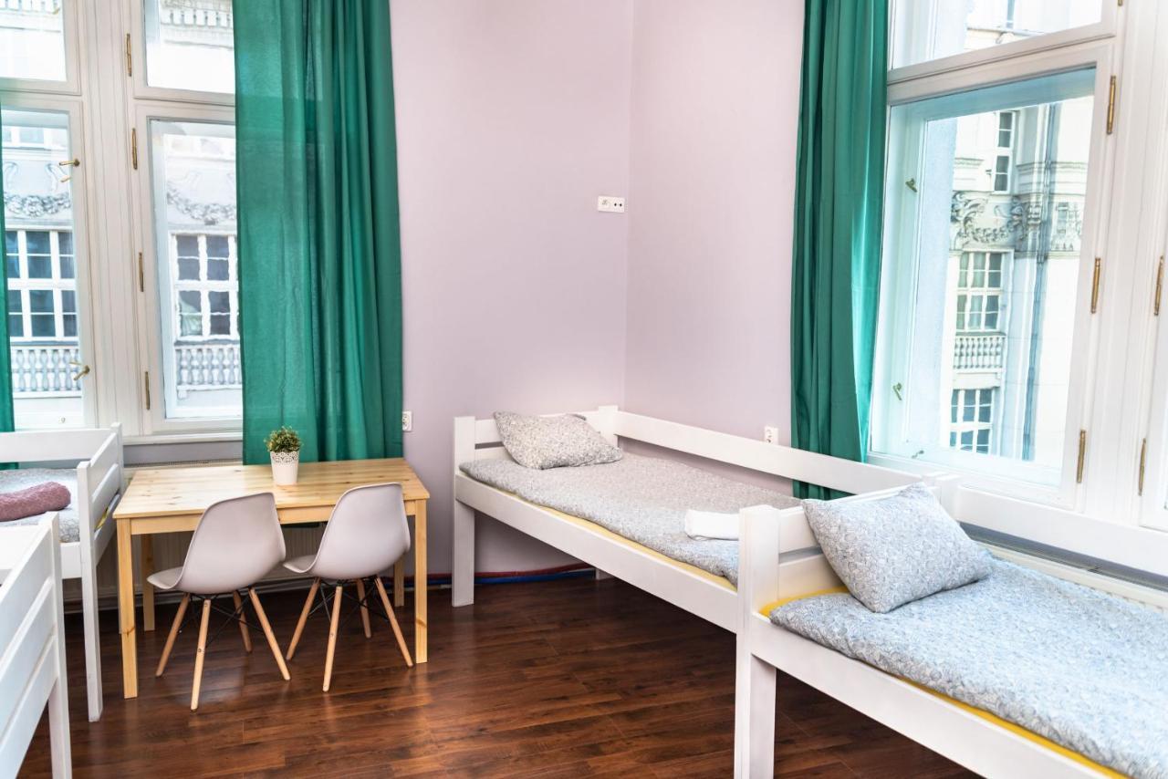 Hostel Krakowskie Klimaty Exteriör bild